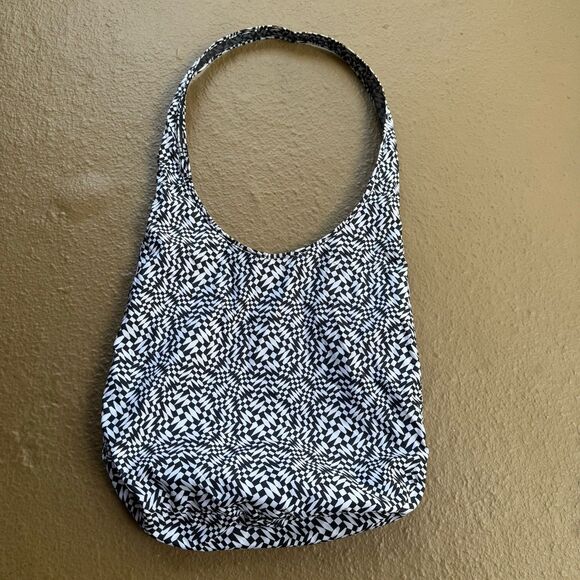 Nike Mesh Shoulder Reversible Hobo Sports Gym Workout Beach Bag Tote - Picture 3 of 10